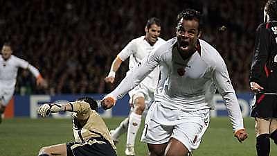 Μαντσίνι: «Δεν σκέφτομαι καν να φύγω από τη Ρόμα»