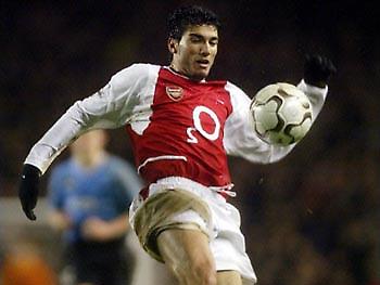 Παραμένει ο Ρέγες