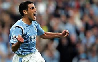 Νοκ άουτ ο Κλαούντιο Ρέινα