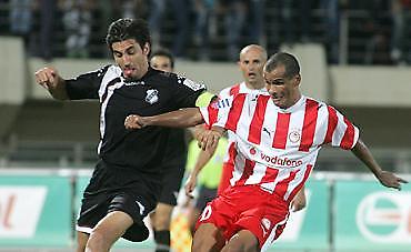 Βγάζει το καπέλο στον «Ρίμπο»