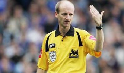 Ο «Βρετανός ομοφυλόφιλος» έφερε μπλεξίματα…