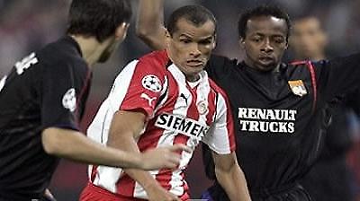 «Έχουμε κάνει προσφορά για τον Ριβάλντο»