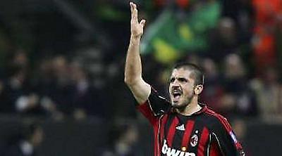 Γκατούζο: «Αρκετά με το πανό!»