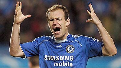 Κένιον: «Θα παραμείνει και του χρόνου ο Ρόμπεν»