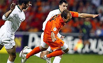 Έξω για 1,5 μήνα ο Ρόμπεν, χάνει τα ματς με Ολυμπιακό