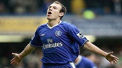 Κλαρκ: «Παραμένει παίκτης της Τσέλσι ο Ρόμπεν»