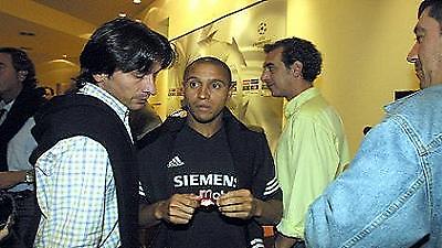 Θύμα ληστείας ο Ρομπέρτο Κάρλος