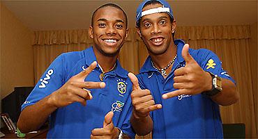 Ο Ρομπίνιο και τα 40 προφυλακτικά!