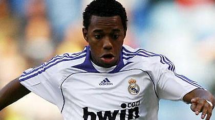 Ρομπίνιο: «Θα κάνω πλάκα στον Ροναλντίνιο»