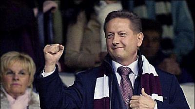 Στηρίζει Ιβανάουσκας ο πρόεδρος της Χάρτς