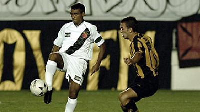 Την επιστροφή του στην Βραζιλία επιθυμεί ο Ρομάριο