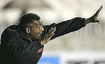 Τέλος ο... προπονητής Ρομάριο