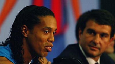 Λαπόρτα: «Μας βοήθησε η επιστροφή του Ροναλντίνιο»