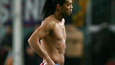 Ροναλντίνιο: «Μου έλεγαν να τρώω λιγότερο…αλλά απάντησα»!