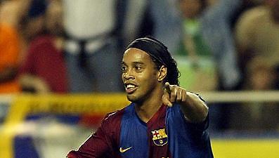 Μαζί Ε.Ε και Μάντσεστερ Γιουνάιτεντ