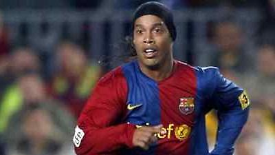 Ροναλντίνιο: «Η κριτική μού δίνει κίνητρο»