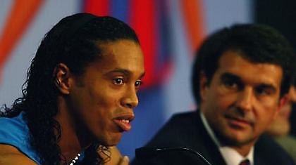 Λαπόρτα: «Δεν πωλείται ο Ροναλντίνιο»