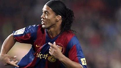 «Για πάντα στην Μπαρτσελόνα ο Ροναλντίνιο»