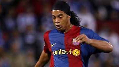 Για πάντα στην «Μπάρτσα» ο Ροναλντίνιο