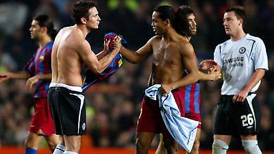 Ροναλντίνιο: «Θα ήθελα στην ομάδα τον Λάμπαρντ»