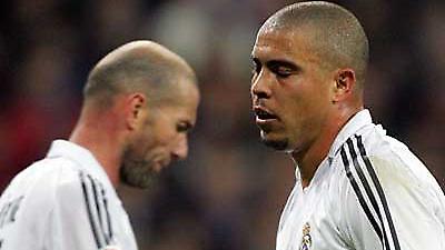 Αμφίβολοι με Λιόν Ζιντάν και Ρονάλντο