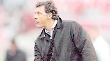 Σκέφτεται την αποχώρηση ο Ρούσο