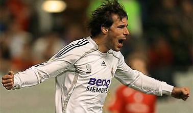 Ικανοποιημένος ο Καπέλο