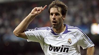 Παίζει με Μούρθια ο Φαν Νίστελροϊ