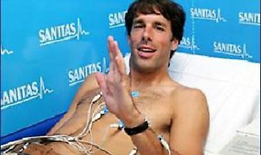 Φαν Νίστελροϊ: «Ήρθα στην καλύτερη ομάδα του κόσμου»