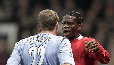 Άνετα Μάντσεστερ και Γουίγκαν