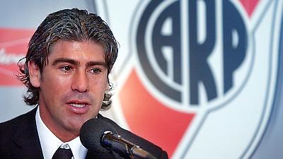 Ενδιεφέρον Ουνιβερσιδάδ για Σάλας