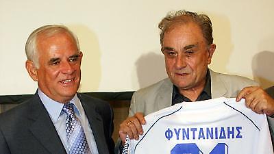 ΚΑΛΛΙΘΕΑ: Διαμαρτύρεται για τη διαιτησία
