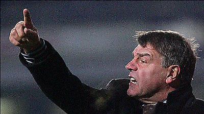 Δοκιμάζει Βούλγαρο τερματοφύλακα η Μπόλτον