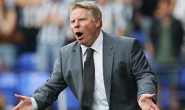 Τέλος ο Λι από την Μπόλτον