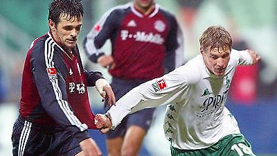 «Μνηστήρες» τριγυρίζουν τον Σανιόλ