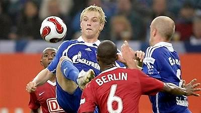 Bundesliga: Ανεβαίνει η Σάλκε