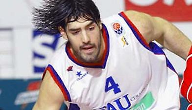 Μόνη πρώτη η Τάου