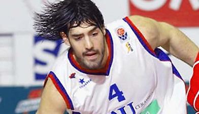 Σαρωτική και… πρώτη η Τάου