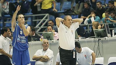 Εκτός ο Σέλεφ