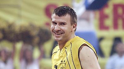 Α1: Σεραπίνας για δύο χρόνια