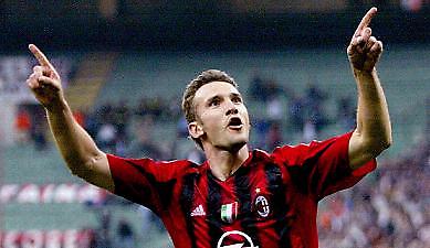 Campionato: Παραμένει πρώτη η Μίλαν