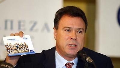 Τα βρήκε και με Σγουρό ο Ορφανός