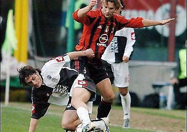 Campionato: Δοκιμασία της Μίλαν στη Σιένα