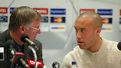 Μίκαελ Σιλβέστρ: «Δεν φεύγω από τη Μάντσεστερ»