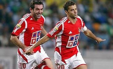 Σιμάο: «Μένω στη Μπενφίκα»