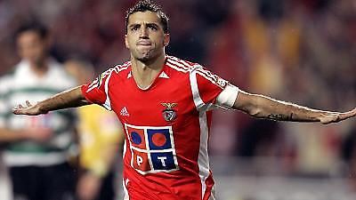 «Άνοιξε ο δρόμος» για τον Σιμάο