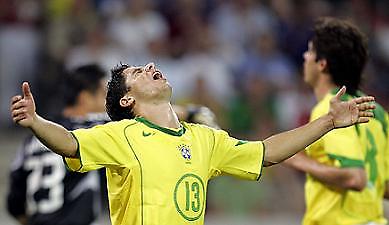 Σισίνιο: « Ο Κακά θέλει να έρθει στη Ρεάλ»