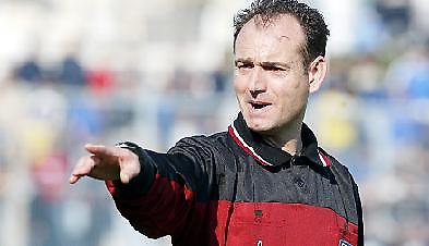 «Κρέμασε τη σφυρίχτρα του» ο Σκουφίτσας