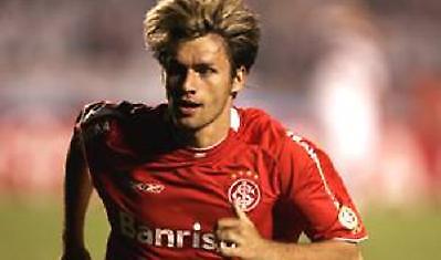 Παίρνει Όντο και Σόμπις η Μίλαν