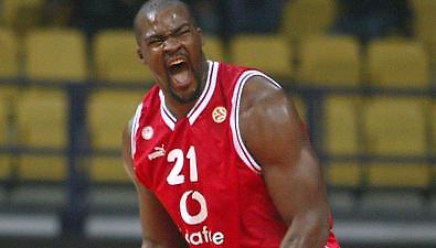 Με όπλο την έδρα και την ψυχολογία